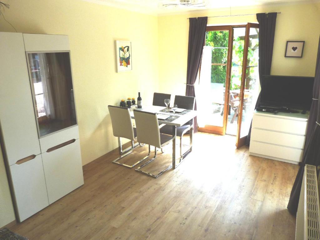 Ferienhaus Bluemel Inkl. Freier Strandbadeintritt 벨덴암워스에르시 객실 사진